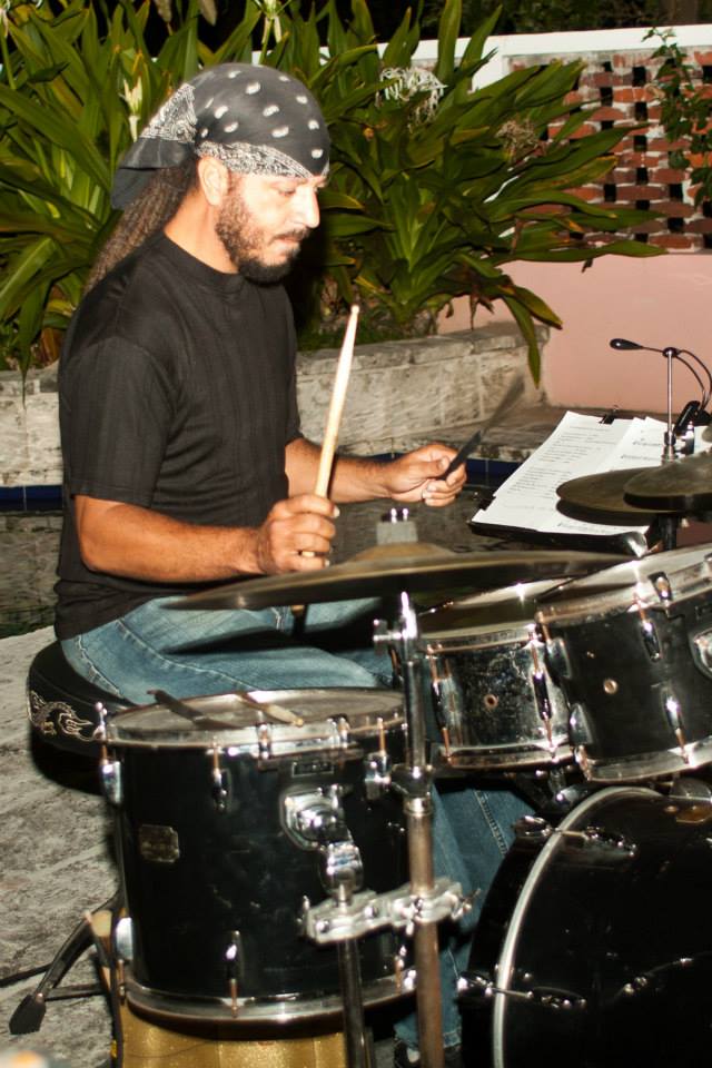 kevin-dean-on-drums-at-jazz-at-jacaranda_n